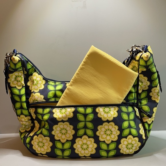 Petunia Pickle Bottom Daisy print tote/dia… - Picture 4 of 9